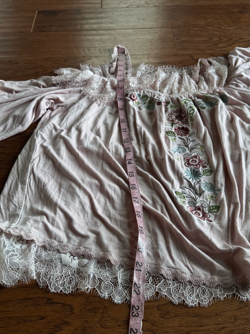 POL Embroidered Lace Top - Picture 8 of 9